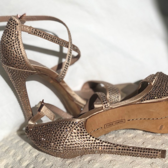 Vince Camuto Heels - Picture 3 of 4